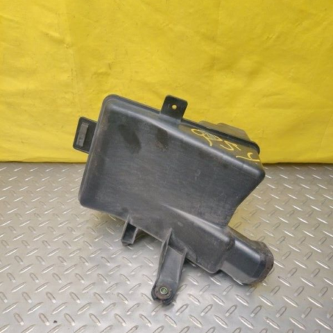 03 04 05 06 Nissan Murano Air Cleaner Intake Resonator OEM 16585CA000