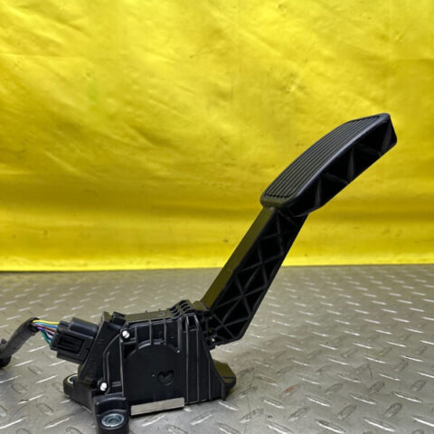 19 20 21 Acura RDX Gas Accelerator Pedal OEM 17800-TLA-A04