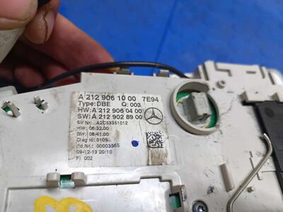 d5ac0c5dcc5c754016f061b9ccc239e6 10 11 12 13 14 15 MERCEDES E-350 Overhead Console Dome Light OEM A2129061000