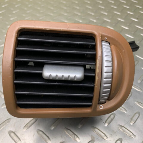 07 08 09 10 Porsche Cayenne Driver left side dash airvent air vent OEM