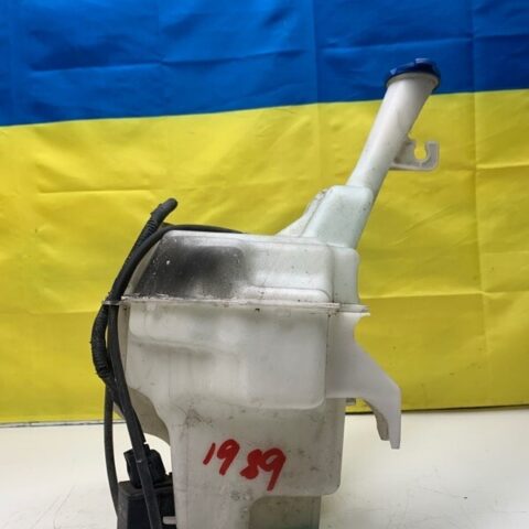 14 15 16 17 Hyundai Accent Windshield Washer Reservoir Bottle OEM