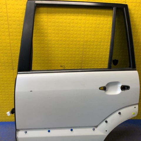 03 04 05 06 07 08 09 LEXUS GX470 Rear Left Door Shell OEM 67004-60370