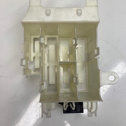 16 17 18 19 BMW X6M F16 Bracket Mount For Electrical Part OEM 586509-10