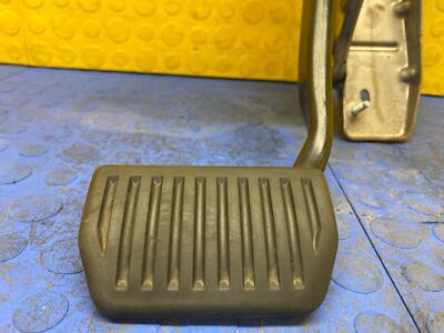 d6293c655efe488e84511164c433704c 10 11 12 13 14 15 16 VOLVO XC60 Brake Pedal OEM 31341100