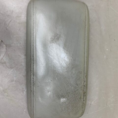 97 98 99 00 01 Lexus ES300 Center Console Arm Rest Lid Cover Leather
