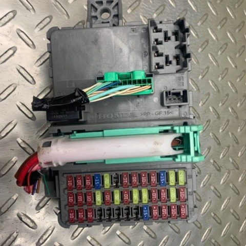 19 Acura RDX Interior Cabin Under Dash Fuse Relay Box 18K Miles OEM 38200TJBA11