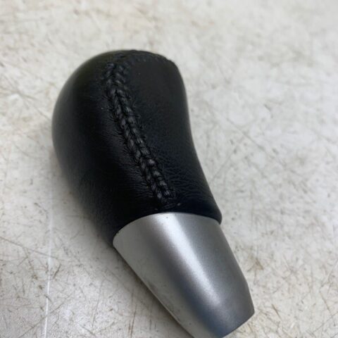 14 15 16 Mitsubishi Outlander Transmission Gear Shift Shifter Knob Handle OEM