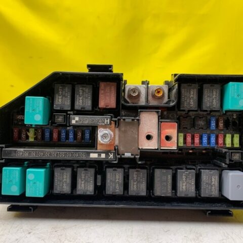 2018 18 17 16 Acura RDX Fuse Box Fusebox Engine Compartment OEM 32200-TX4-A41