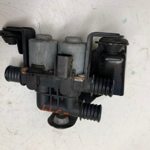 15 16 17 18 BMW X6 X6m F16 HVAC Heater Control Valve OEM 64116910544
