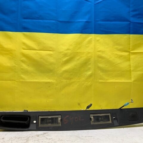 10 11 12 13 Dodge Journey Liftgate Tailgate Handle License Plate Light Assembly