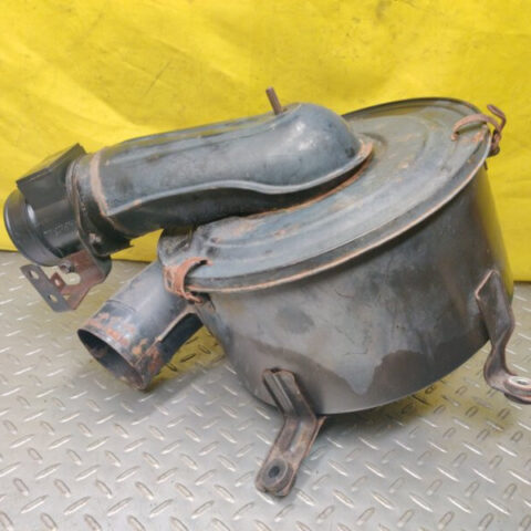 96 97 Lexus lx450 Air Cleaner Box w/ Maf Sensor OEM 1770066140