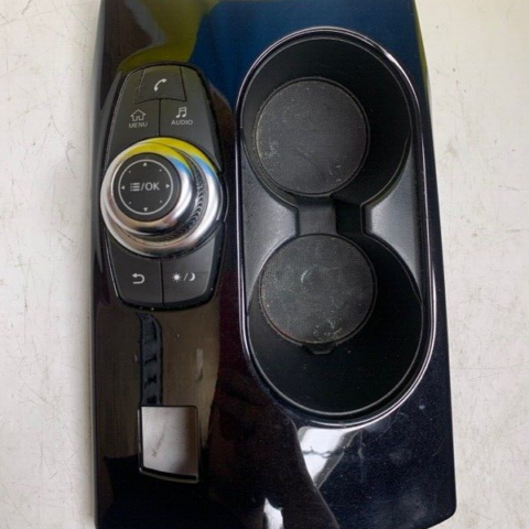 2017 2018 2019 Infiniti QX30 Center Console Cup Holder Trim Panel OEM 684305DF0A