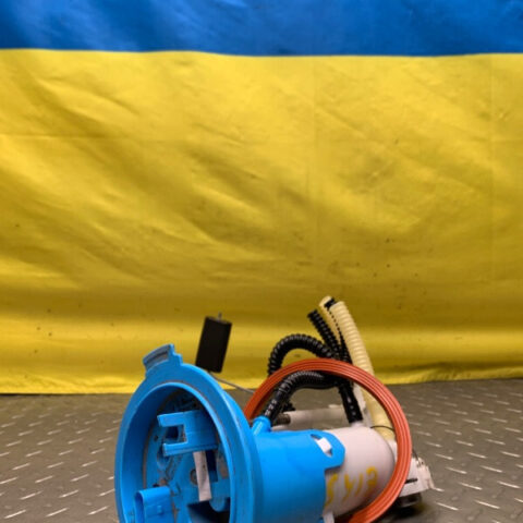 09 10 11 12 13 14 15 16 17 18 Volkswagen Tiguan Left Fuel Pump OEM 5N0919109C