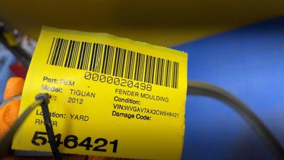 e0baecf2cd5f4c9c84c4bcdb13f16ad2 12 13 14 15 16 17 VW TIGUAN Front Right Fender Flare Moulding OEM 5N0854732B