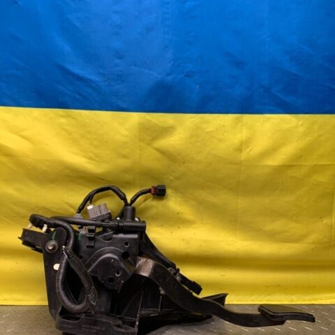 13 14 15 16 Lincoln MKS Brake Pedal OEM DA53-9F856-JD