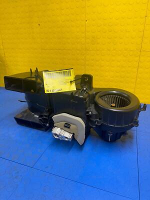 18 19 20 21 VW ATLAS Rear A/C Heater Blower Box OEM 3QF820024