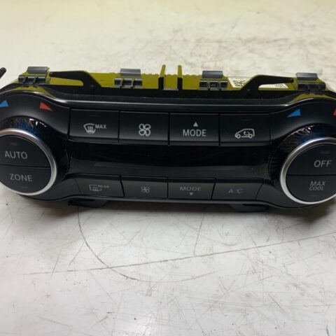 2017 2018 2019 Infiniti QX30 A/C Heather Temperature Climate Control OEM