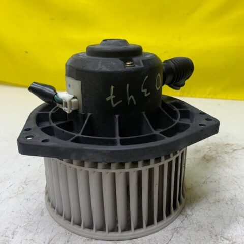 2003 03 Nissan Xterra A/C Heather Blower Motor OEM 27220-8B410