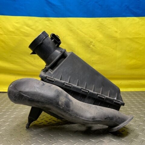 00 01 02 Jaguar S-Type 4.0L V8 Air Intake Filter Cleaner Box OEM XR828717