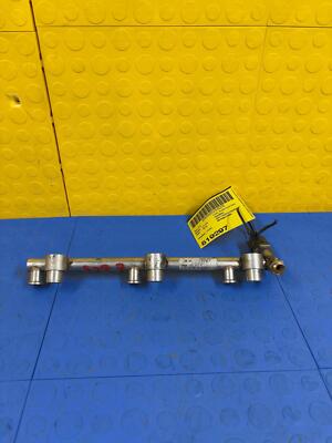 18 19 20 21 22 VW ATLAS 3.6L Left Fuel Injection Rail OEM 03H133317P