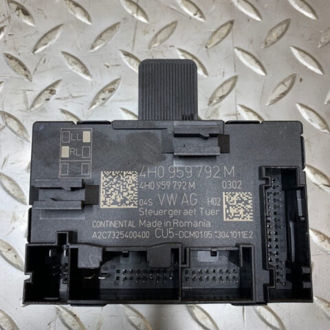 11 12 13 14 15 16 Porsche Cayenne Front Right Pass Side Door Control Module OEM