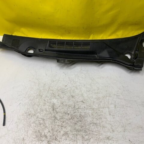 03 04 05 06 07 Infiniti FX35 Cowl Vent Panel Windshield Left Side Trim  OEM