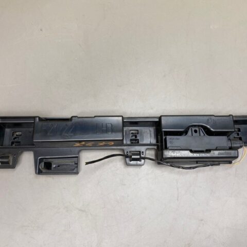 14 15 16 BMW 228I F22 Left Side Skirt Sill Holder Support Bracket Mount OEM