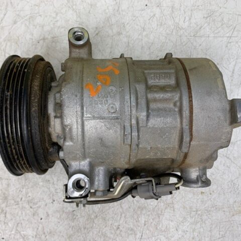 17 18 19 Infiniti QX30 2.0L AC A/C Compressor Assembly OEM 27K Miles