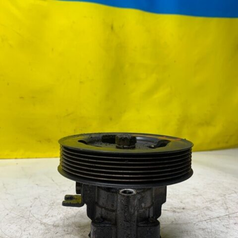 2001 2002 2003 Toyota Highlander 3.0L Power Steering Pump OEM