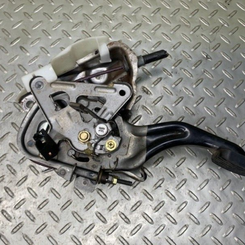 01 02 03 04 05 06 07 08 09 10 Lexus SC430 Emergency   Parking Brake Pedal OEM