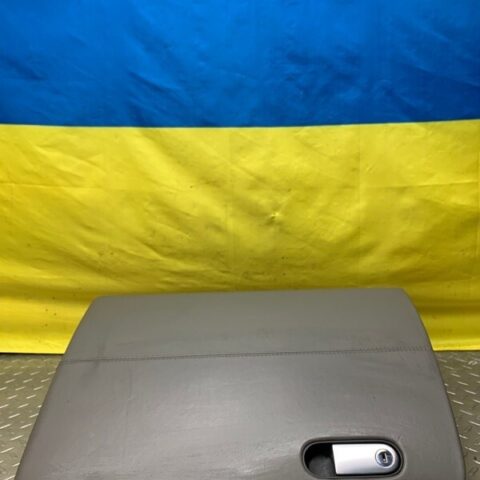 05 06 07 08 09 Bentley Continental GT Glove Box Glovebox Compartment Storage OEM