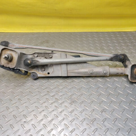 07 Subaru Tribeca Front Windshield Wiper Motor W/Regulator OEM 86510XA01A