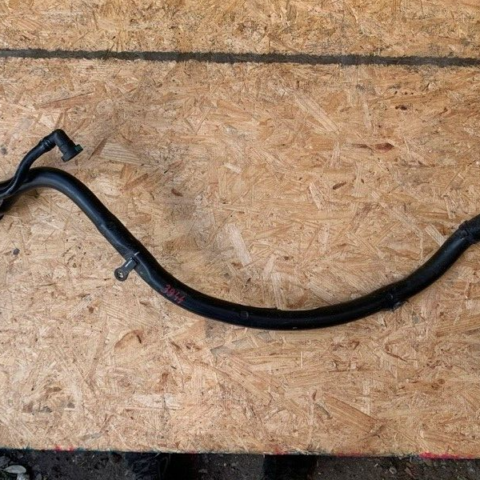 16 17 18 BMW X6m X6 F16 Gas Tank Fuel Neck Line Plastic Filler Pipe OEM
