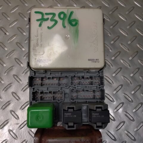 00 01 02 03 Acura MDX Interior Cabin Under Dash Fuse Relay Box Assembly OEM