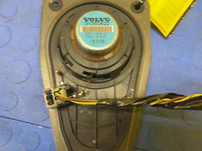f2062edf5ca0db44a1bad2ffe1bf1e25 16 VOLVO XC90 Rear Left Roof Headlier Speaker OEM 31350622