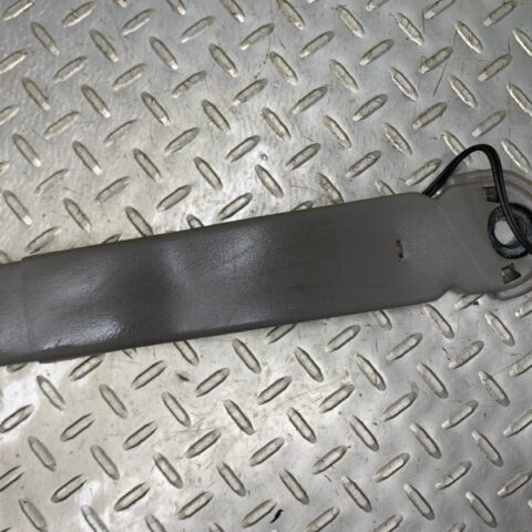 02 03 04 05 06 Cadillac Escalade Ext Front Left Seat Belt Buckle OEM 88957876