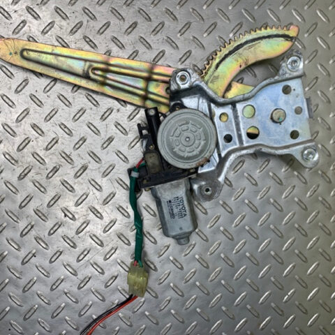 93 94 95 96 97 LEXUS LX450 Rear left window regulator OEM 6980460010