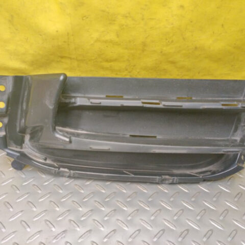 17 18 19 20 21 22 Porsche Panamera 4 Right Front Bumper Lower Grille Panel OEM