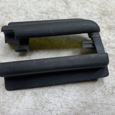 17 18 19 Infiniti QX30 Front Right Side Seat Track Rail Cover Trom OEM