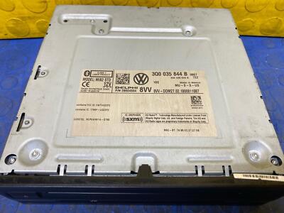 f7a2a949c69d8bbc9fbb7be1f2f321b6 18 19 VW ATLAS Radio AM FM CD Player Receiver OEM 3Q0035844B