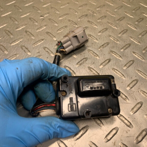 91 92 93 94 95 96 97 Lexus LX450 J80 Deceleration Sensor OEM 8944112020