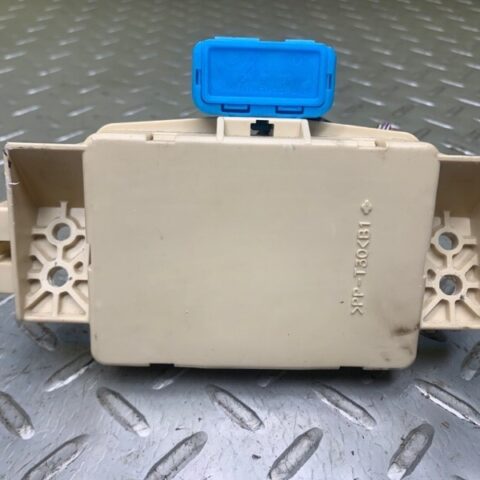 02 03 04 05 06 07 08 09 10 Lexus SC430 Under Dash Fuse Relay Box Fusebox OEM