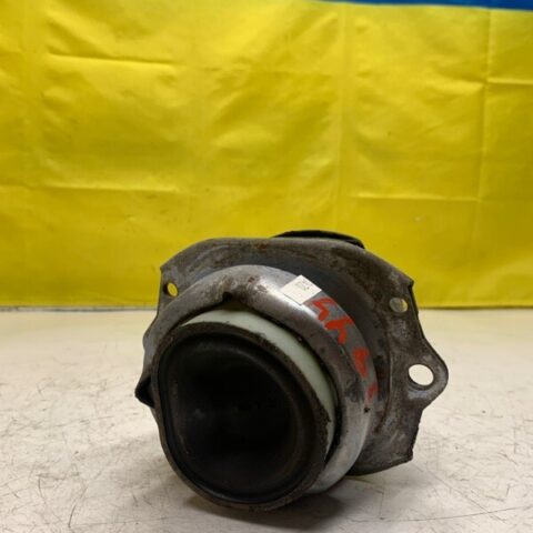 15 16 17 18 BMW X6M X6 F16 Engine Mount Bracket 58k miles OEM