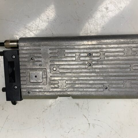 00 01 02 03 04 05  Cadillac Deville  Navigation Antenna Receiver Control Module