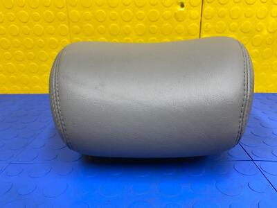 f92a8c4af8e2be0cdae26b52fe93997c 02 03 04 05 06 LEXUS ES330 Front Right or Left Headrest Leather OEM 71910-33460