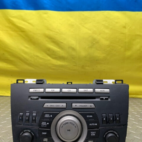 10 Mazda 3 2010 AM/FM Radio Receiver & CD Player OEM BBM2-66-AR0A