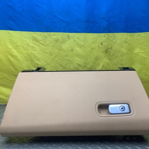 16 17 18 19 20 21 Porsche Panamera Glove box glovebox storage OEM