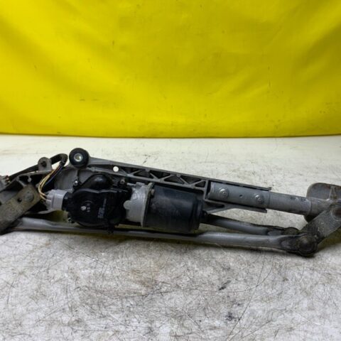 2006 2005 2007 Subaru Tribeca B9 Front Windshield Wiper Motor W/Regulator OEM