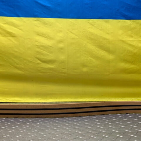 07 08 09 10 Porsche Cayenne Front right door sill scuff plate trim cover OEM