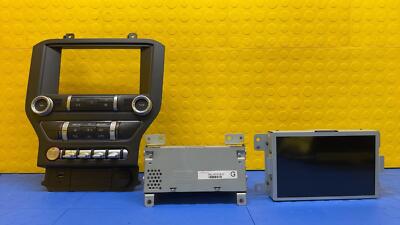 19 20 21 22 FORD MUSTANG Audio & Radio Receiver Control Panel OEM KR3T18D832ED